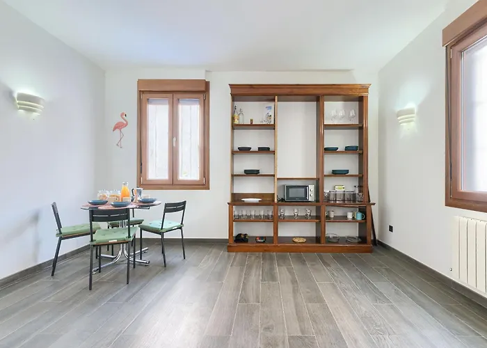 Museo Funicular Center By Next Stop Apartment Bilbao